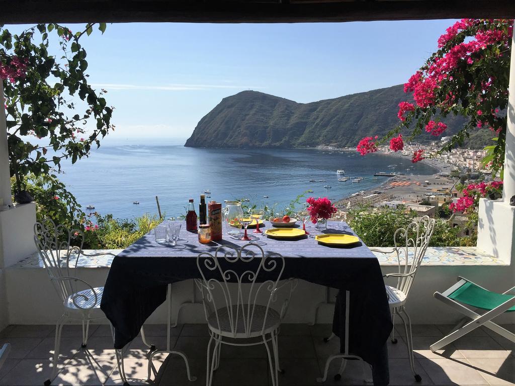 Villa Vista Mare Mela Lipari  Exterior foto